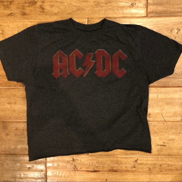 Tops - ACDC medium crop tee